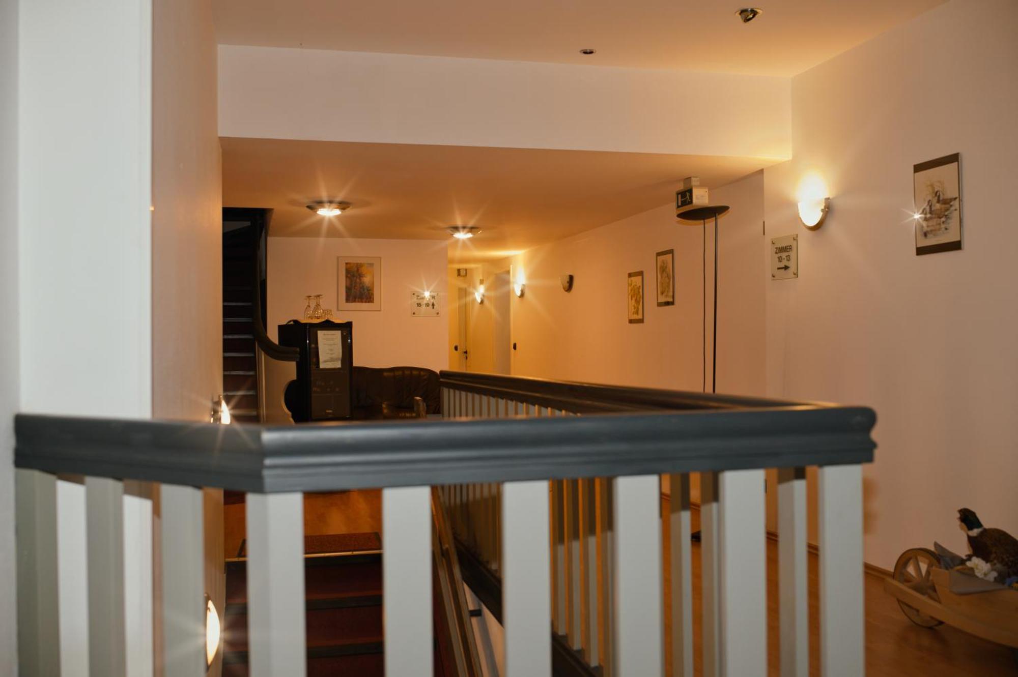 Hotel Waldhaus Romhild エクステリア 写真
